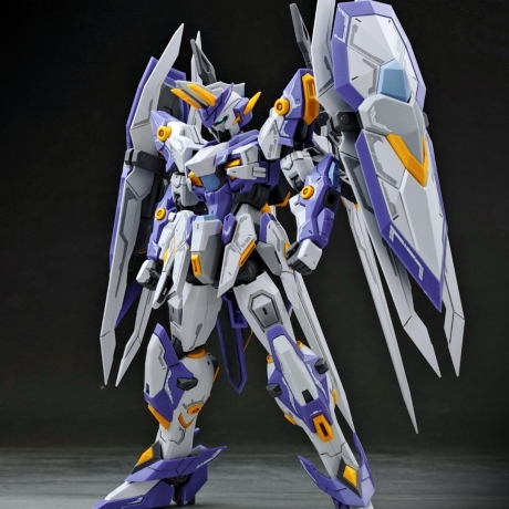 rgbe-1144-tristan-titan-greatsword-1